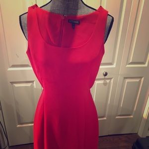 Red sheath dress - cut to kill!